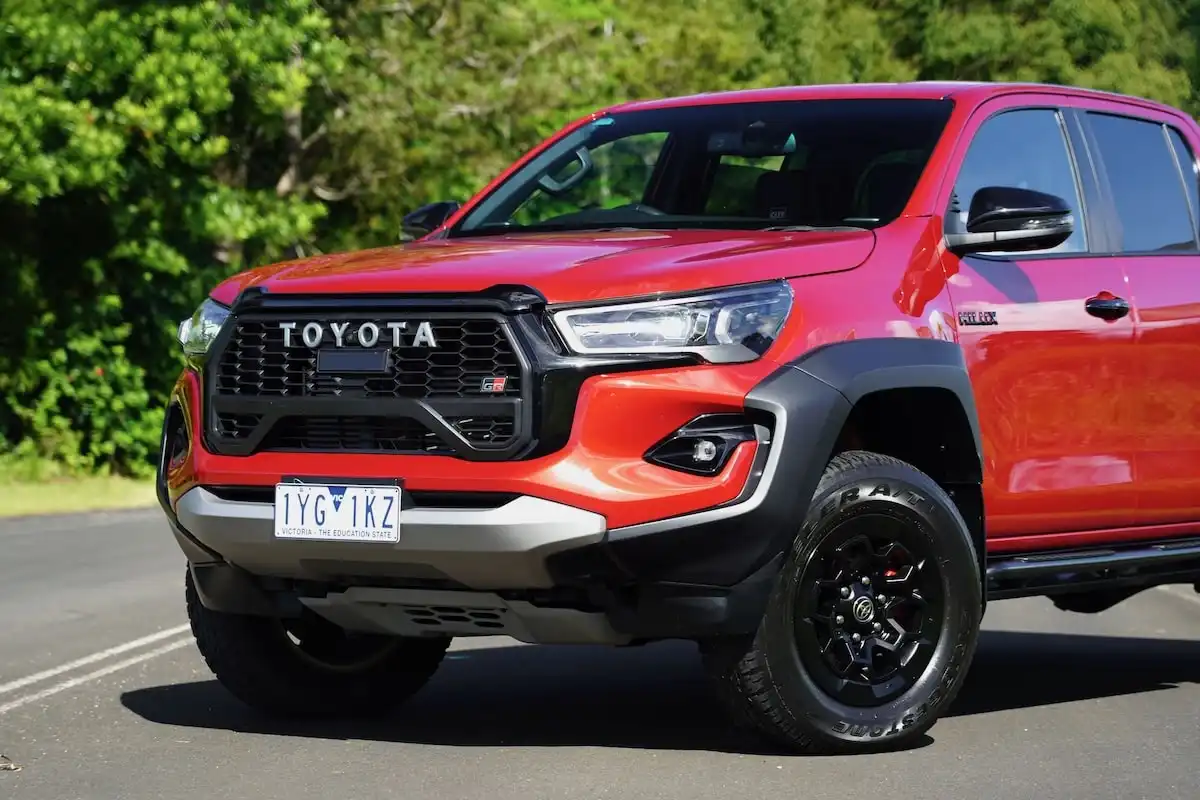 2025 toyota hilux gr sport wheel