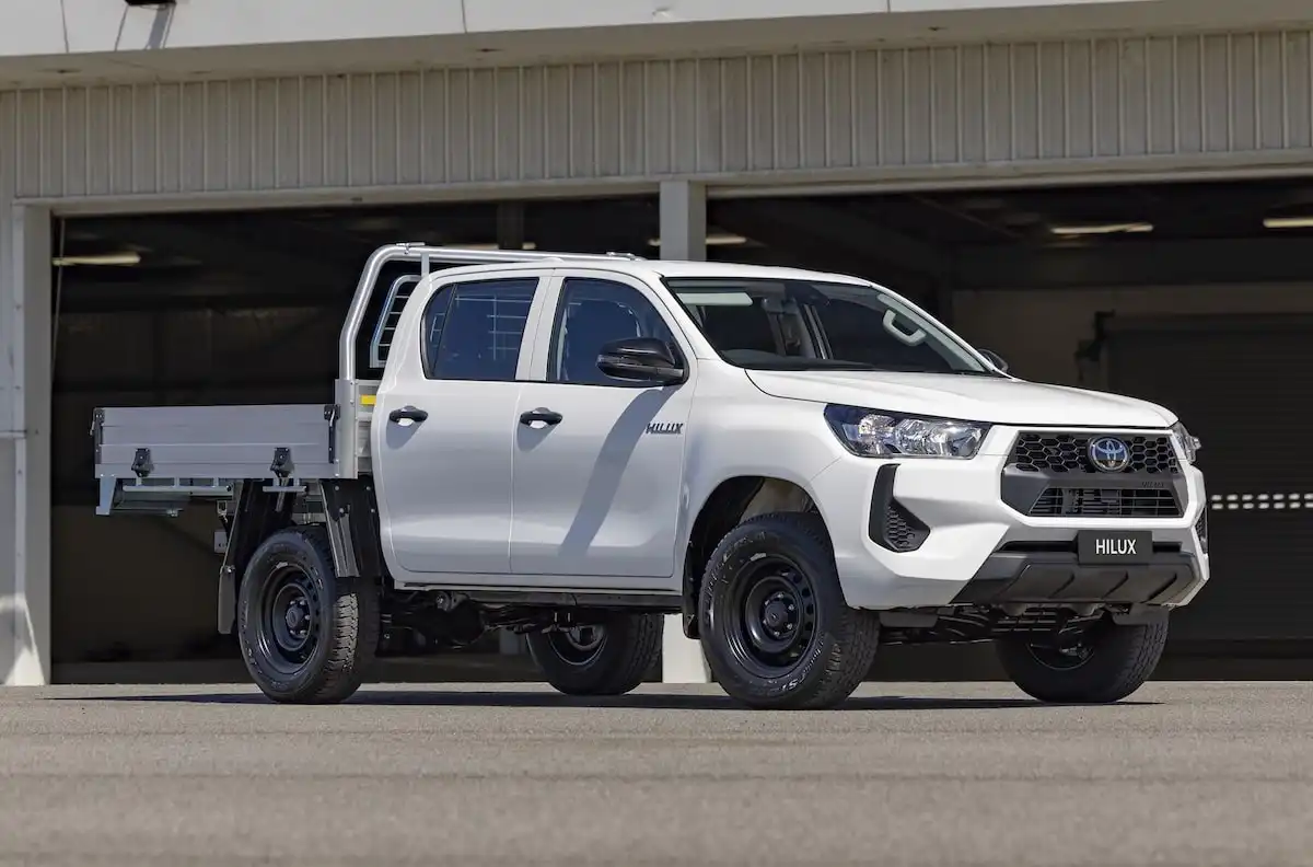 2025 toyota hilux workmate