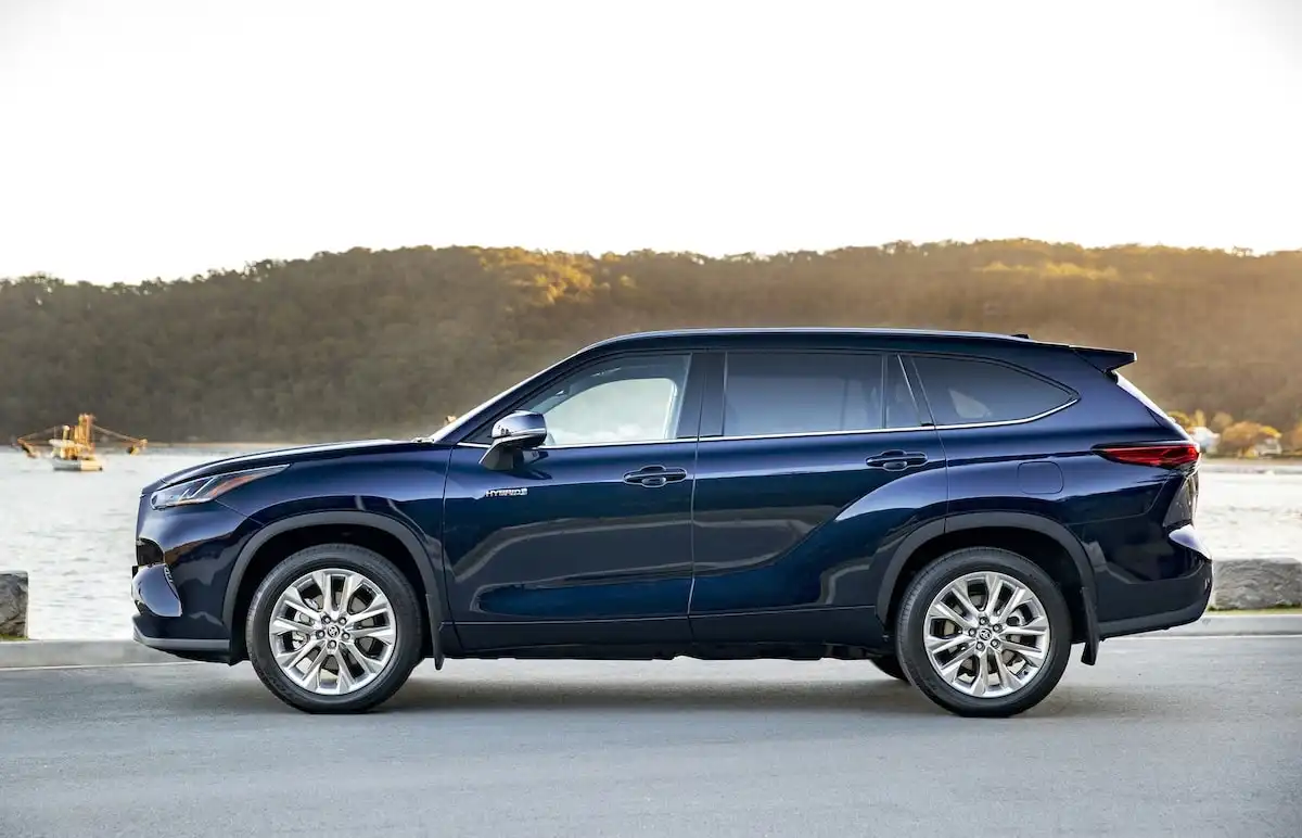 2025 toyota kluger