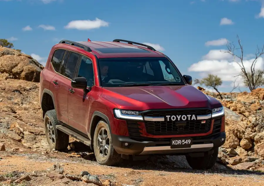 2025 toyota landcruiser