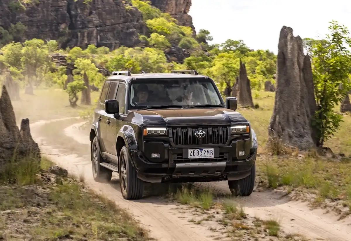 2025 toyota landcruiser prado 250 series