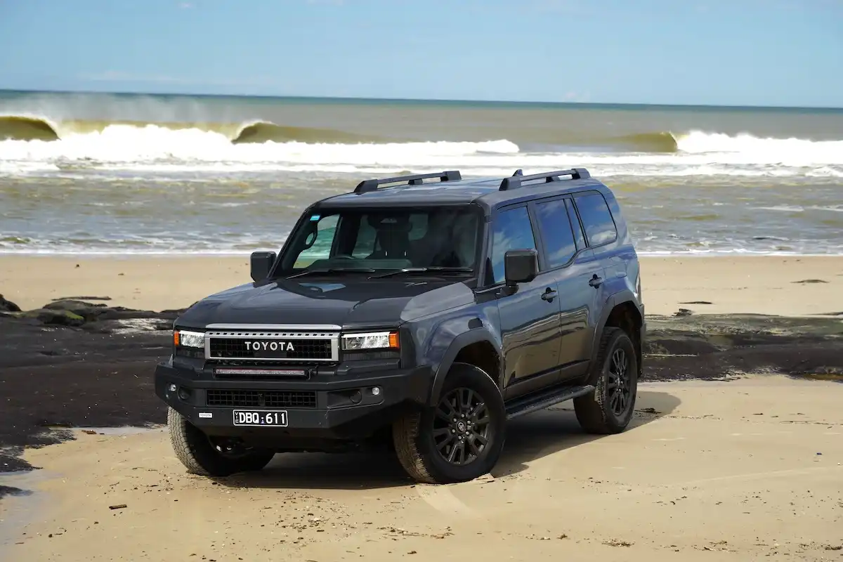 2025 toyota landcruiser prado gxl headlights