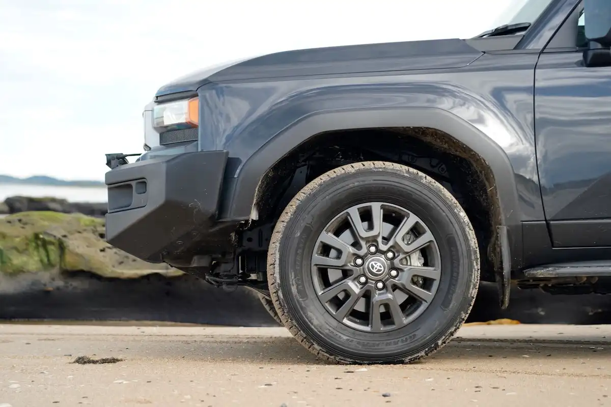 2025 toyota landcruiser prado gxl wheel
