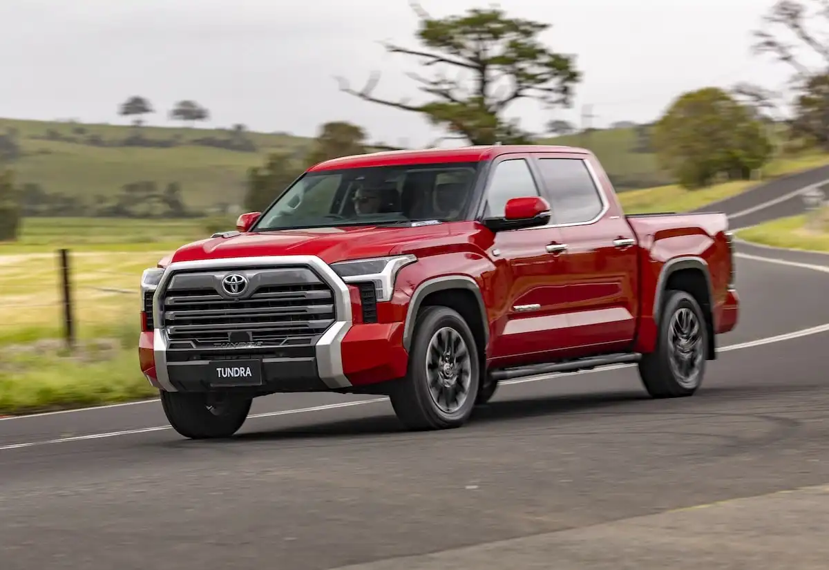 2025 toyota tundra front