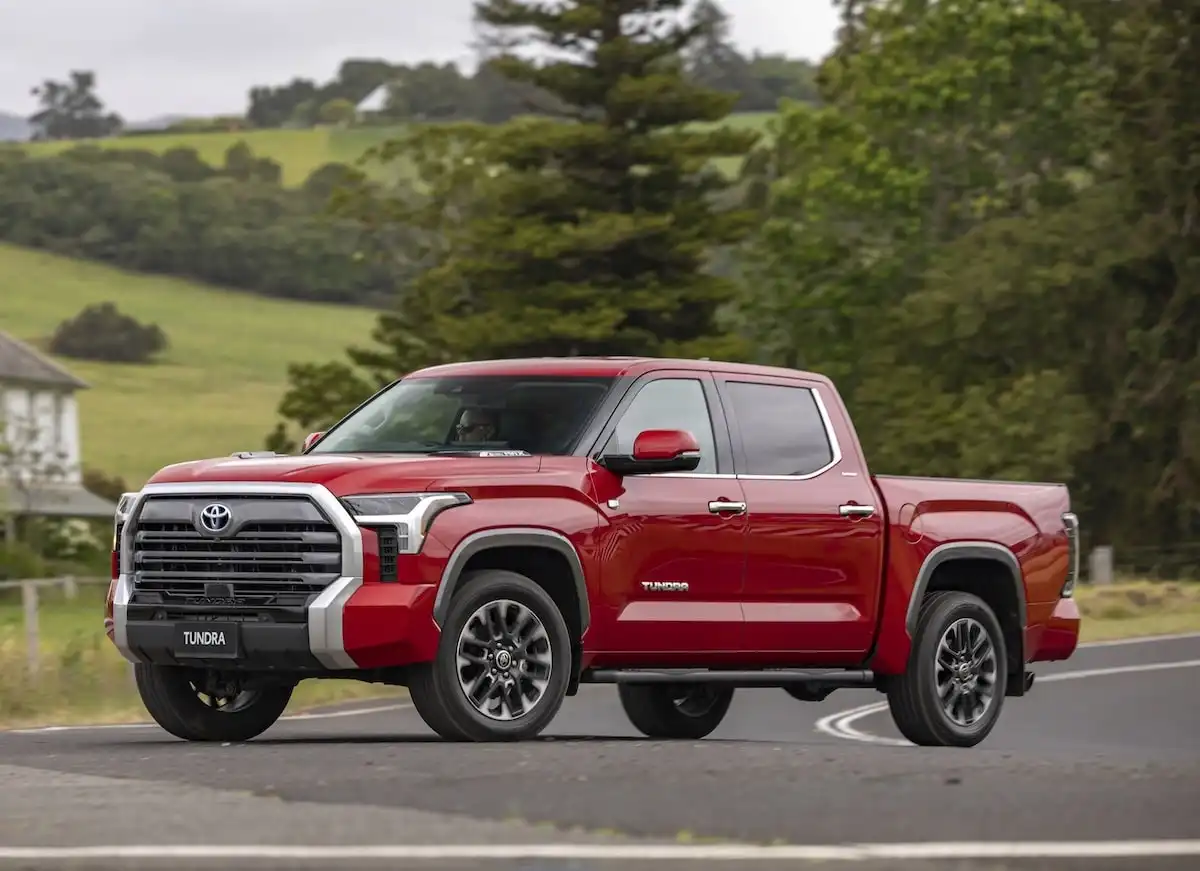 2025 toyota tundra side