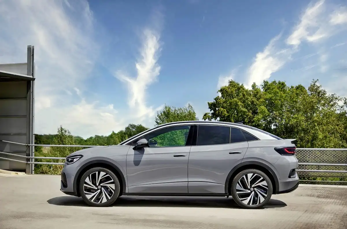 2025 volkswagen id.5 side