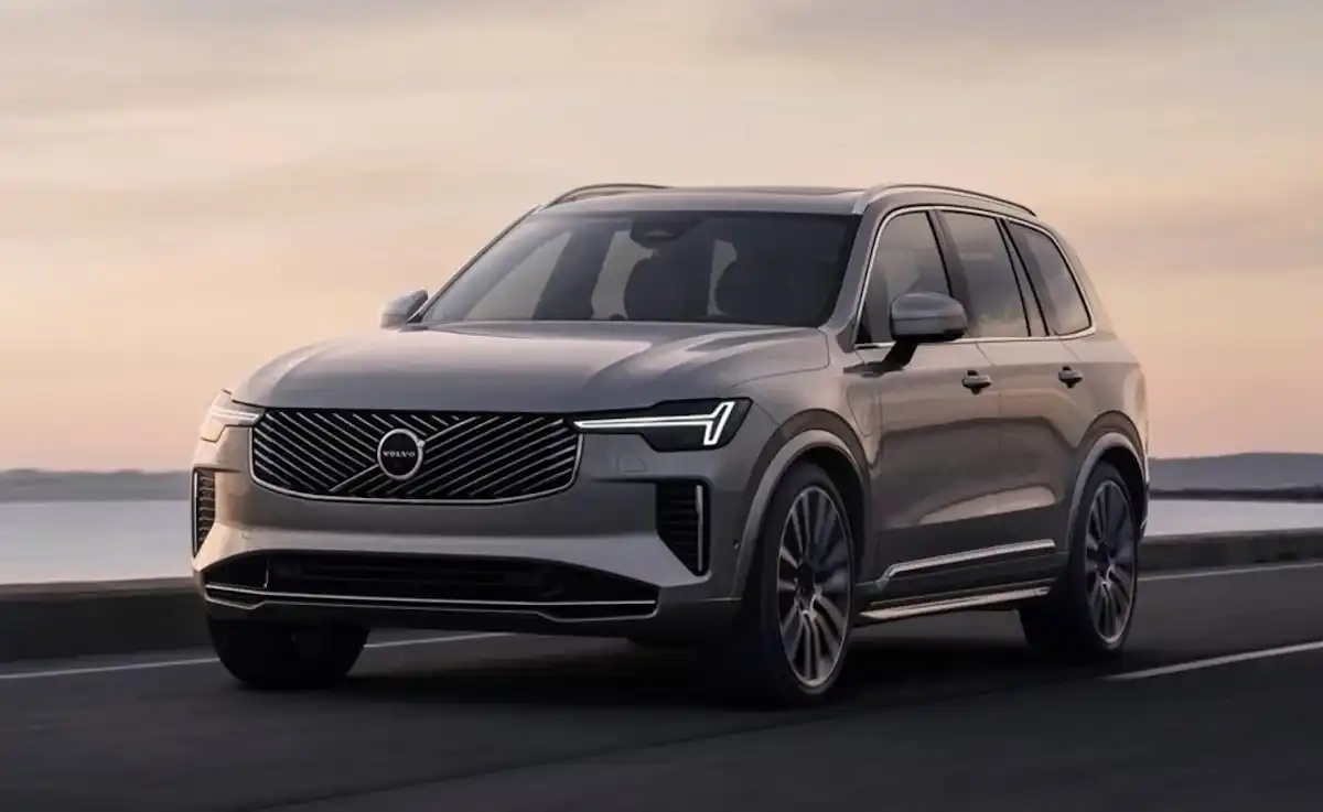 2025 volvo xc90 t8 ultra phev