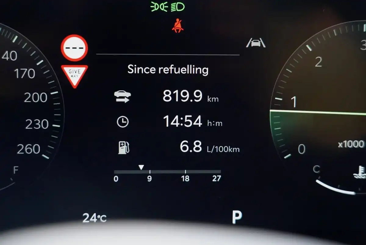 2026 kia carnival gt-line diesel fuel economy
