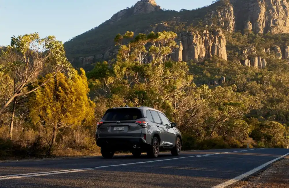 2026 subaru forester rear