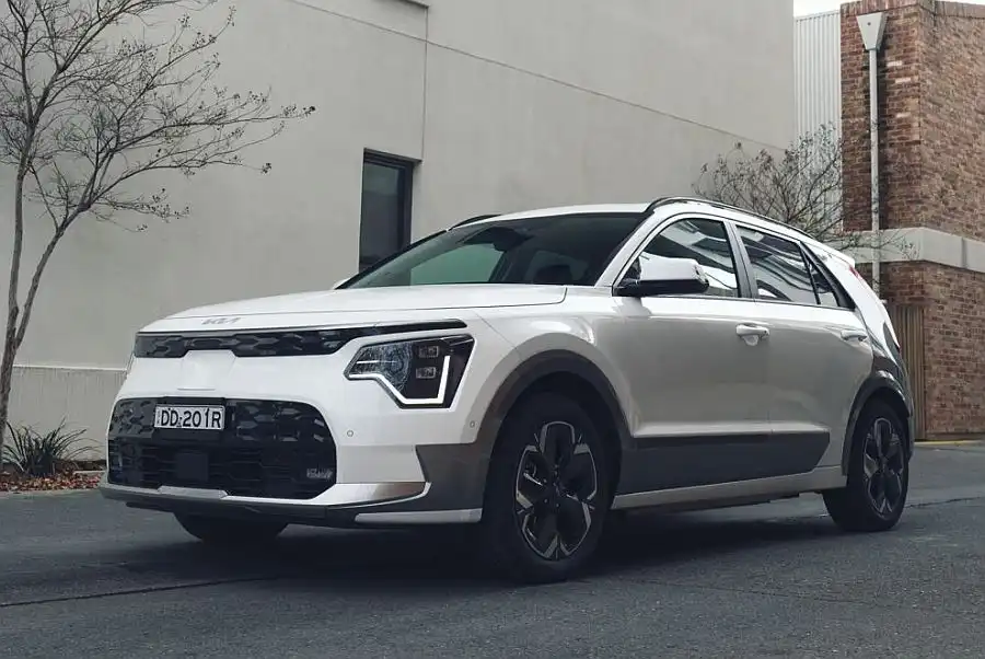 kia niro hybrid 2022