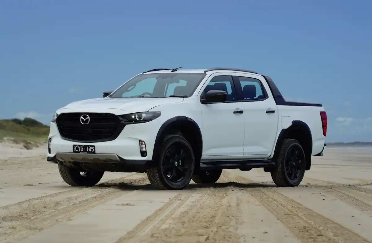 my24 mazda bt-50 sp 4x4 exterior
