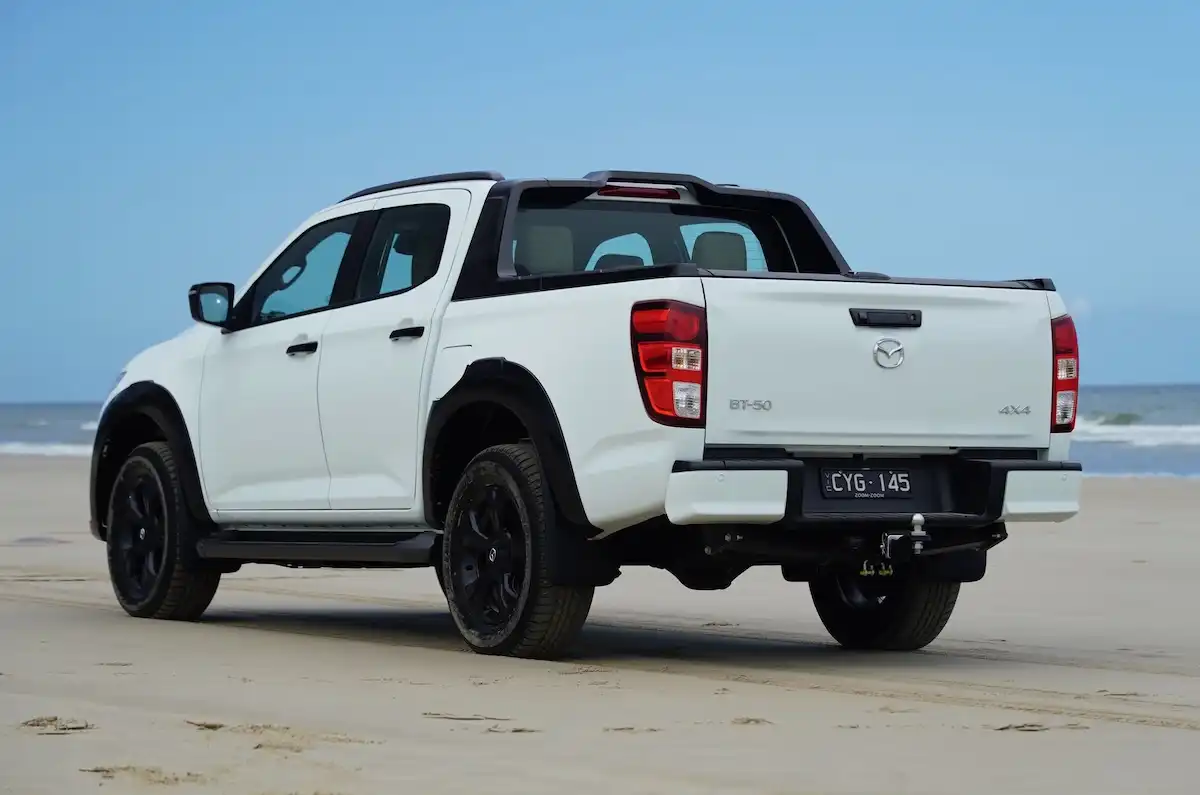 my24 mazda bt-50 sp 4x4 rear